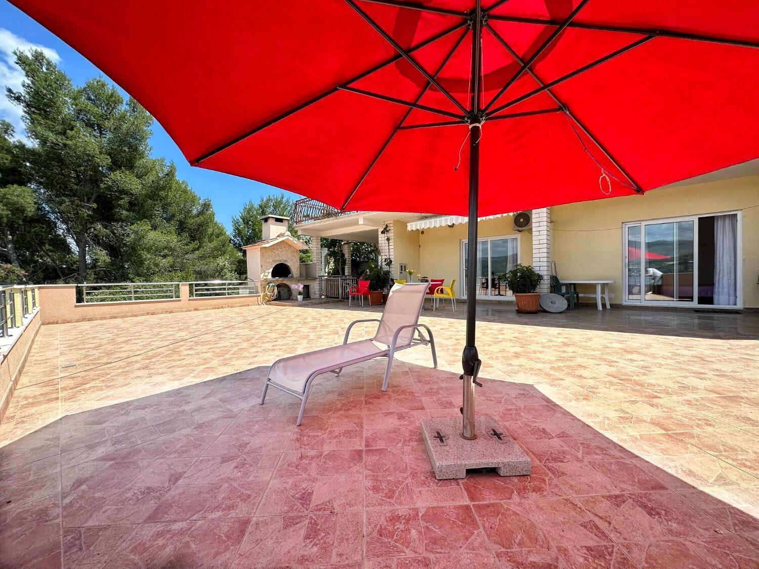 Apartments Vini Трогир Екстериор снимка